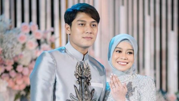 Foto Rizky Billar dan Lesti Kejora Ini Jadi Perbincangan Sejak Awal Tahun
