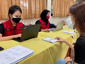 Jemput Bola Vaksinasi Warga di Jakarta