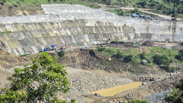 Yuk Lihat Proses Pembangunan Bendungan Meninting di Lombok