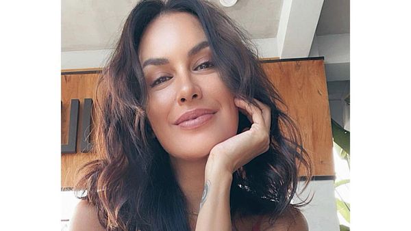 Berpenampilan Bak ABG, Tak Disangka 7 Seleb Cantik Ini Berusia Setengah Abad