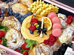 Sultan! Koper Sarapan Mewah Isi Pancake hingga Waffle Seharga Rp 3,8 Juta