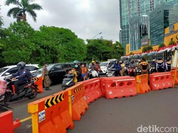 Bundaran Waru Tetap Disekat, Pemeriksaan Lebih Longgar