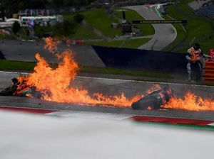 Motor Pedrosa dan Savadori Terbakar di MotoGP Styria, Ini Penyebabnya Motor Pedrosa dan Savadori Terbakar di MotoGP Styria, Ini Penyebabnya