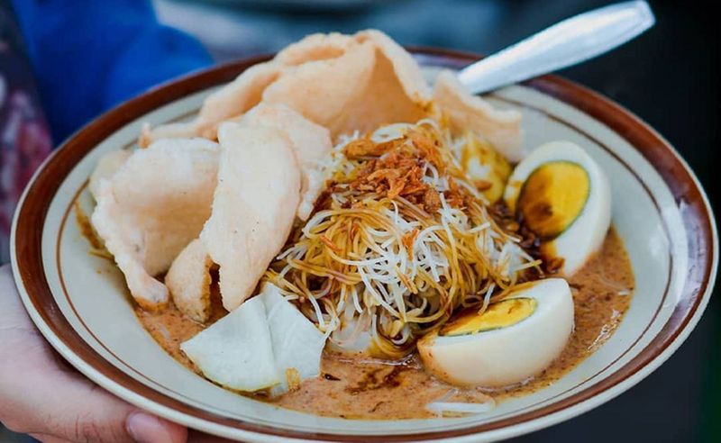 20 Ketoprak Gerobakan Rp 15 Ribu Ada di Sini