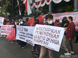 Mahasiswa di Malang Raya Turun ke Jalan Kritik Efektivitas PPKM Mahasiswa di Malang Raya Turun ke Jalan Kritik Efektivitas PPKM