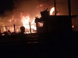 Rumah Tinggal di Grogol Petamburan Kebakaran, 17 Unit Damkar Dikerahkan