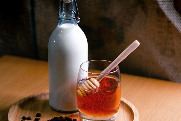 Membuat Masker Alami di Rumah/Foto: Pexels/Abdulrhman Elkady