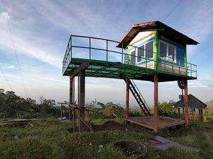 Foto: Tutup Gegara PPKM, Wisata Bukit Klangon Malah Sibuk Bersolek Foto: Tutup Gegara PPKM, Wisata Bukit Klangon Malah Sibuk Bersolek