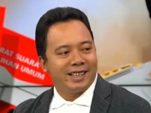 Kepak Sayap Menggebrak Opini Khalayak