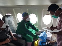 Gunungkidul Punya Vaksin With a View, Kuningan Punya Vaksin di Pesawat