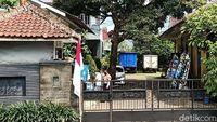 Rumah Bupati Banjarnegara Dijaga Ketat Polisi, Kok Bisa?
