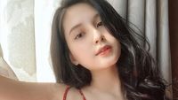 Kisah Sedih Model Cantik Vietnam, Diselingkuhi Penyanyi Terkenal Saat Hamil