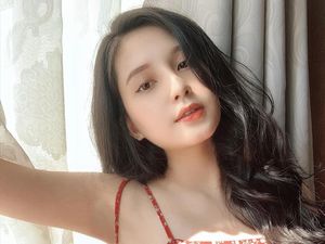 Kisah Sedih Model Cantik Vietnam, Diselingkuhi Penyanyi Terkenal Saat Hamil Kisah Sedih Model Cantik Vietnam, Diselingkuhi Penyanyi Terkenal Saat Hamil