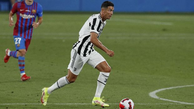 Soccer Football - Joan Gamper Cup - FC Barcelona v Juventus - Estadi Johan Cruyff, Barcelona, Spain - August 8, 2021 Juventus' Cristiano Ronaldo in action REUTERS/Albert Gea