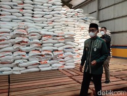 Bansos PPKM, Bupati Ciamis: Saya Marah Bila Beras Tak Layak Makan