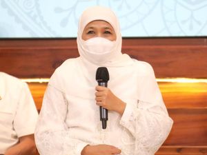 Di Momen Tahun Baru Islam, Khofifah Ajak Warga Move On dari COVID-19
