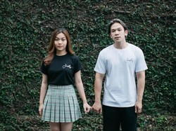 Suka Baca Buku Horor? Ini Spoiler Buku Jordi Onsu dan Frislly Herlind