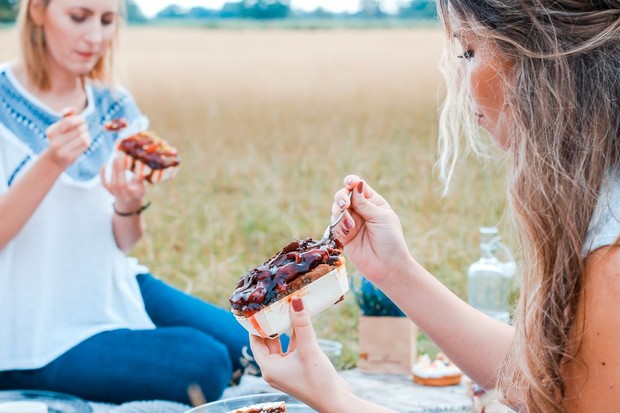 Lebih Menikmati Cita Rasa Makanan/ Foto: unsplash.com/ Makan secara perlahan akan membuat seseorang lebih dapat menikmati cita rasa makanan.