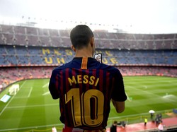 Jersey Nomor 10 Barcelona Menanti Dipakai Messi (Lagi)