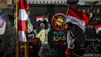 Indonesia Masuk Level 1 COVID-19, Akankah Hadapi Gelombang Ketiga?