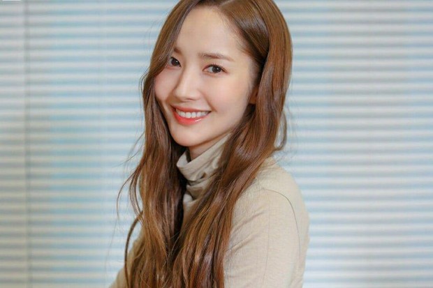 Park Min Young ditunjuk sebagai duta humas untuk layanan pajak