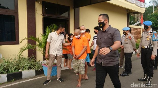 Sekeluarga di Cilegon Edarkan Sabu, Kakak Tertua Jadi Pelaku Utama
