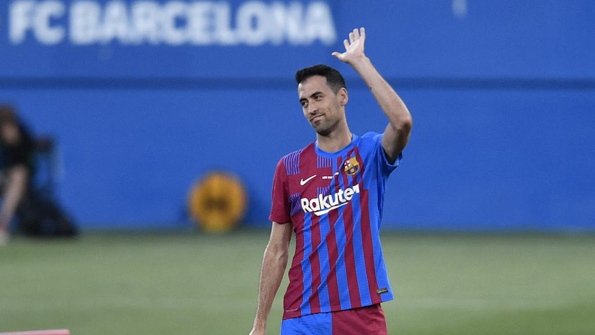 Lionel Messi pergi, Sergio Busquets jadi kapten baru Barcelona (Foto: AFP/PAU BARRENA)