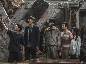 5 Fakta Film Komedi Sinkhole, Diperankan Lee Kwang Soo dan Nam Da Reum 5 Fakta Film Komedi Sinkhole, Diperankan Lee Kwang Soo dan Nam Da Reum