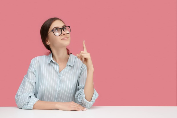 Berwawasan dan berpengetahuan luas