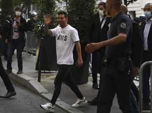 Ronaldinho: Messi Datang, PSG Bisa Juara Liga Champions