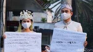 5 Foto Pasangan Viral karena Prewedding Sekaligus Protes PPKM Diperpanjang