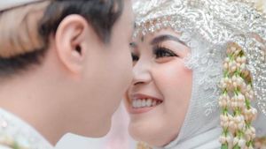 8 Foto Bahagia Pria Mualaf Korea Menikahi Pedangdut Cantik Pantura