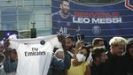 Foto: Selamat Datang di PSG, Messi!