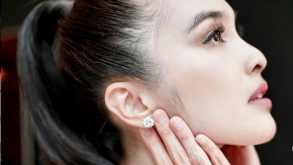 Potret Sandra Dewi, Iuran BPJS Kesehatannya Ditanggung Pemprov Jakarta