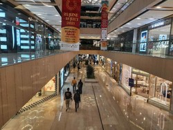 Antar Anak Nyalon, Ibu Hamil yang Belum Vaksin Mengeluh Tak Bisa Masuk Mal