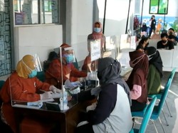 Cerita Ibu Hamil di Solo Jalani Vaksinasi Covid-19