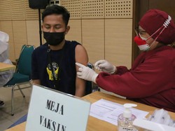 Ikatan Pekerja Sosial Gelar Vaksinasi Massal, Mensos Beri Apresiasi