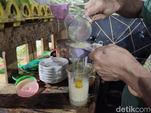 Wedang Jancuk Ini Diracik dari Beragam Rempah untuk Kuatkan Imun Tubuh Wedang Jancuk Ini Diracik dari Beragam Rempah untuk Kuatkan Imun Tubuh