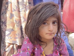 Duh! Lari dari Taliban, Warga Afghanistan Tidur di Jalanan