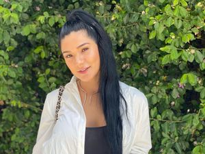 10 Foto Model yang Rela Bayar Ratusan Juta Demi Tampil di Majalah Dewasa