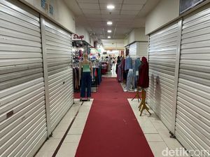 Blok M Square Masih Sepi Pengunjung Blok M Square Masih Sepi Pengunjung