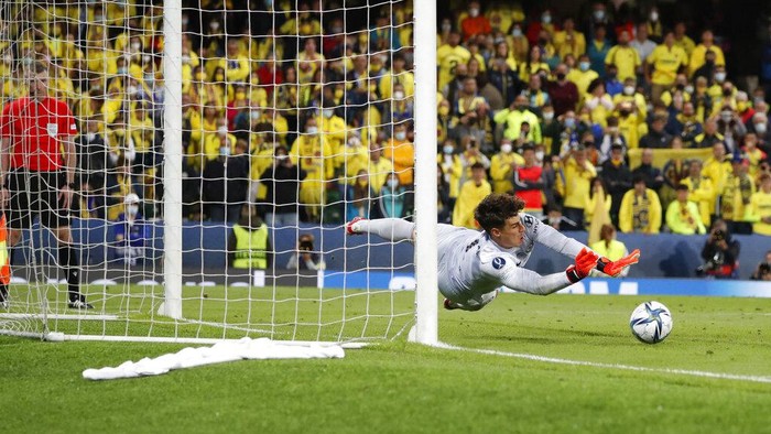 Chelsea berhasil menjadi juara Piala Super Eropa 2021. The Blues menjadi kampiun usai mengalahkan Villarreal lewat adu penalti.