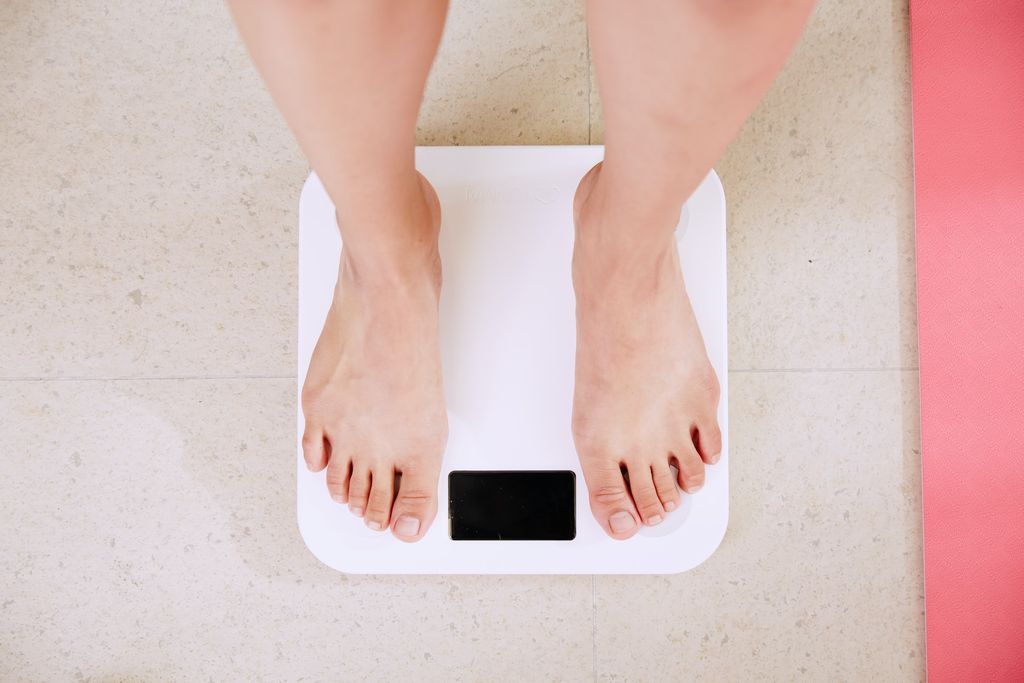 diet defisit kalori yang diyakini lebih efektif dan sehat