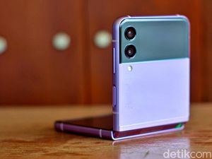 6 Pembaruan yang Dibawa Samsung Galaxy Z Flip3 5G 6 Pembaruan yang Dibawa Samsung Galaxy Z Flip3 5G