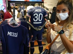 Andai Pak RT Punya Gaji Seperti Messi...