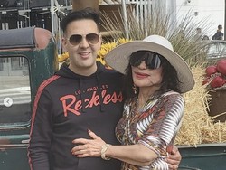 Fakta-fakta Simbol Seks Meksiko Hamil di Usia 68 dari Pacar Berondong