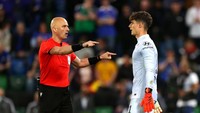 Kiper asal Spanyol itu tampil oke di adu tos-tosan.