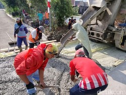 Alhamdulillah, Betonisasi Jalan Lintas RW di Cilebut Timur Dilanjutkan