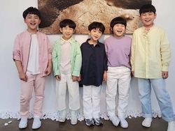 +reserved детское. Re kids. "bambina" 雷. I. Re kids.