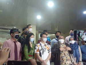 dr Richard Lee Tersangka, Pengacara Belum Pikirkan Tempuh Praperadilan dr Richard Lee Tersangka, Pengacara Belum Pikirkan Tempuh Praperadilan